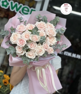 HOA NGÀY 8/3 - 23