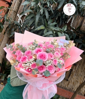 HỒNG THẮM