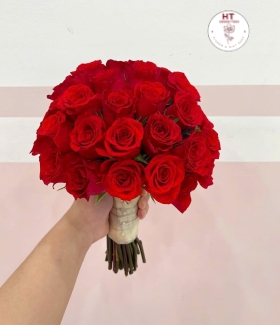NẮM LẤY TAY ANH