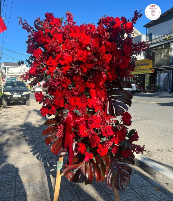 RỰC LỬA THÀNH CÔNG