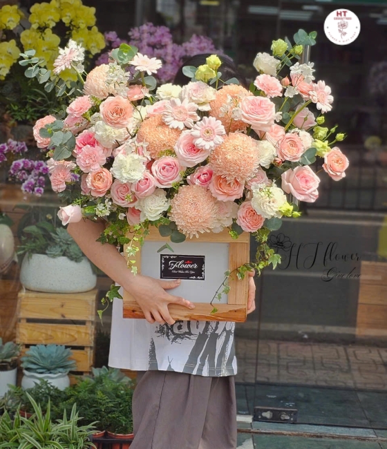 GIỎ HOA 05